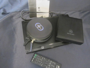 lot 203 image: Sony CDDVD Player, CDs
