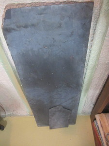 lot 239 image: Slate Pieces