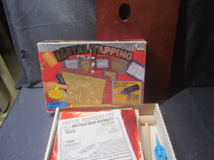 lot 242 image: Metal Tapping Kit