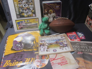 lot 246 image: Sports Themed