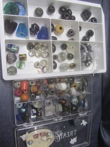 lot 263 image: Glass Beads, Corks