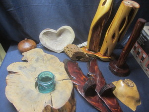 lot 270 image: Lamp Parts, Diamond Willow
