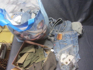 lot 277 image: Denim Scraps