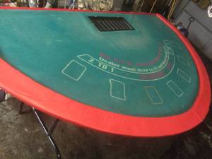 lot 308 image: Black Jack Dealers Table