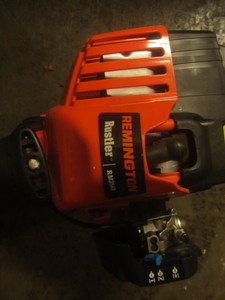 lot 330 image: Remington String Trimmer