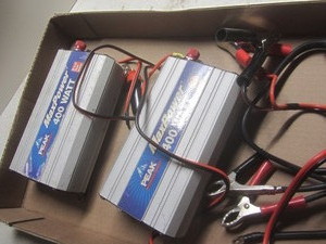 lot 338 image: Peak Inverters