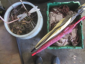 lot 316 image: Planter, Stakes, Hammock