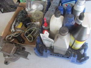 lot 350 image: Automotive, Vise