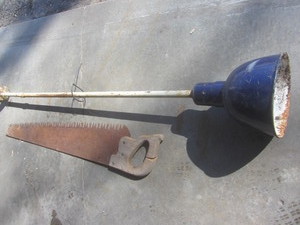 lot 353 image: Shop Light Frame, Saw
