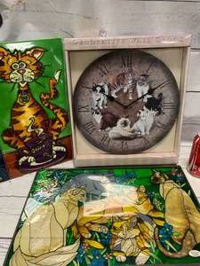 Cut Glass�Artwork & Cat�Clock�