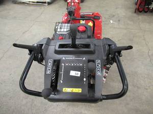 lot 50 image: Jonsered ST 2261E 24 305cc Powered Dual Stage Snow Thrower