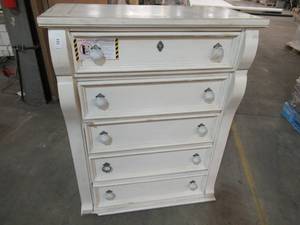 lot 721 image: Heirloom White Five Drawer Chest Heirloom Collection by American Woodcrafters