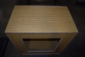 lot 275 image: 32x19-12x32T Display, Opening Is 20-14x20-14