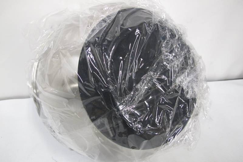 lot 130 image: 3pc Stainless Steel Non-Slip Mixing Bowls