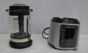 lot 4 image: Instant - Ace Nova Multi-Use Cooking & Beverage Blender - Silver