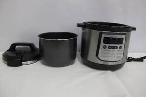 lot 5 image: Insignia - 8qt Digital Multi Cooker - Stainless Steel.