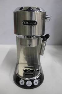 lot 42 image: De Longhi EC680M Espresso, Stainless Steel, Metallic