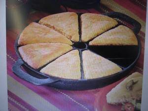 lot 35 image: Pre-Seasoned Cast Iron Cornbread Pa...