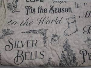 lot 47 image: Holiday Bed Quilt 108x96 inch open ...