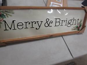 lot 58 image: Merry & Bright Dcor Sign open box...
