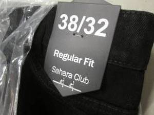lot 70 image: Sahara Club Mens 38x32 inch Black ...