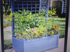 lot 103 image: Large Trellis Planter open box Reta...