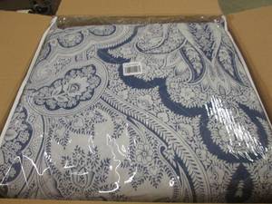 lot 109 image: Petra Queen Bedspread...