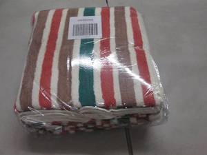 lot 137 image: Striped Towel Set open pkg Retail $...