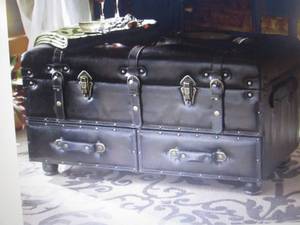 lot 178 image: Voyager Bench open box Retail $189....