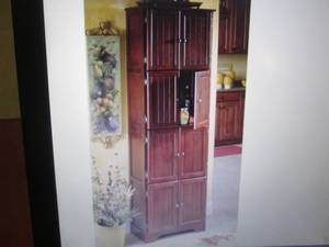 lot 185 image: 8-Door Wall Cabinet open box Retail...