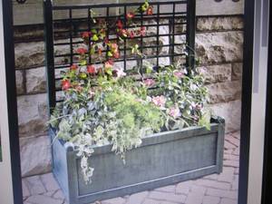lot 186 image: Large Trellis Planter open box Reta...