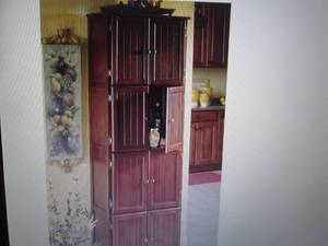 lot 189 image: 8-Door Wall Cabinet open box Retail...