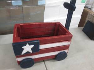 lot 238 image: Flag Wagon Planter...