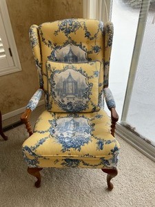 lot 53 image: French Country Arm Chair with Accent Pillow