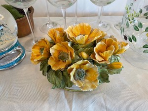 lot 74 image: Fantastic Floral Fun and More