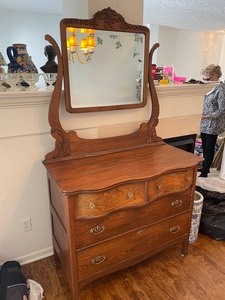 lot 99 image: Antique Oak Serpentine Dresser with a Mirror