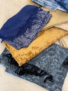 lot 132 image: Linens and More