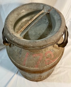 lot 27 image: Vintage Milk Jug