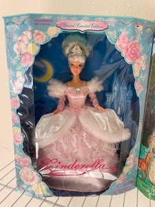 lot 119 image: Fairytale Princess Barbies
