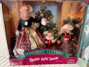 lot 116 image: Special Edition Barbies