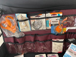 lot 183 image: Fiskars Lot with Tote