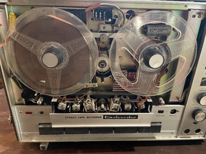 lot 190 image: Dokorder Stereo Tape Recorder