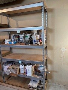 lot 193 image: Shelving Unit (contents on the shelf not included)