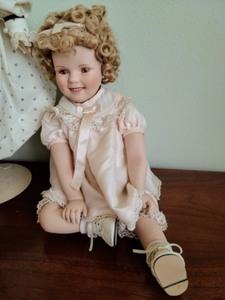 lot 83 image: Pair of Porcelain Dolls