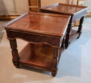 lot 173 image: Pair of Beautiful Vintage Side Tables
