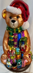 lot 211 image: Certified Thomas Pacconi Classic Christmas Bear
