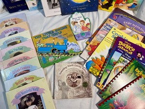 lot 219 image: Lot of Childrens Books