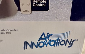 lot 215 image: Air Innovations Clean Mist Smart Humidifier with Remote