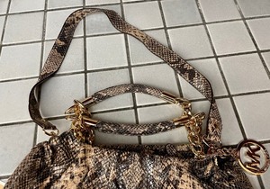 lot 282 image: Michael Kors Handbag