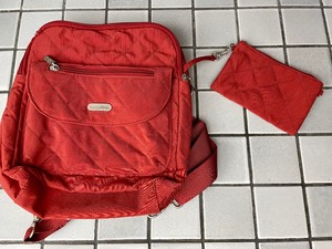 lot 280 image: Baggallini Backpack Tote